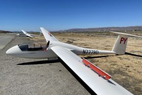 Schempp-Hirth Standard Cirrus