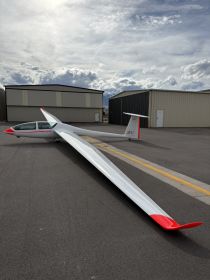 DG Flugzeugbau DG-500M