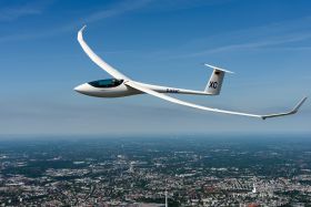 Jonker Sailplanes JS3-18